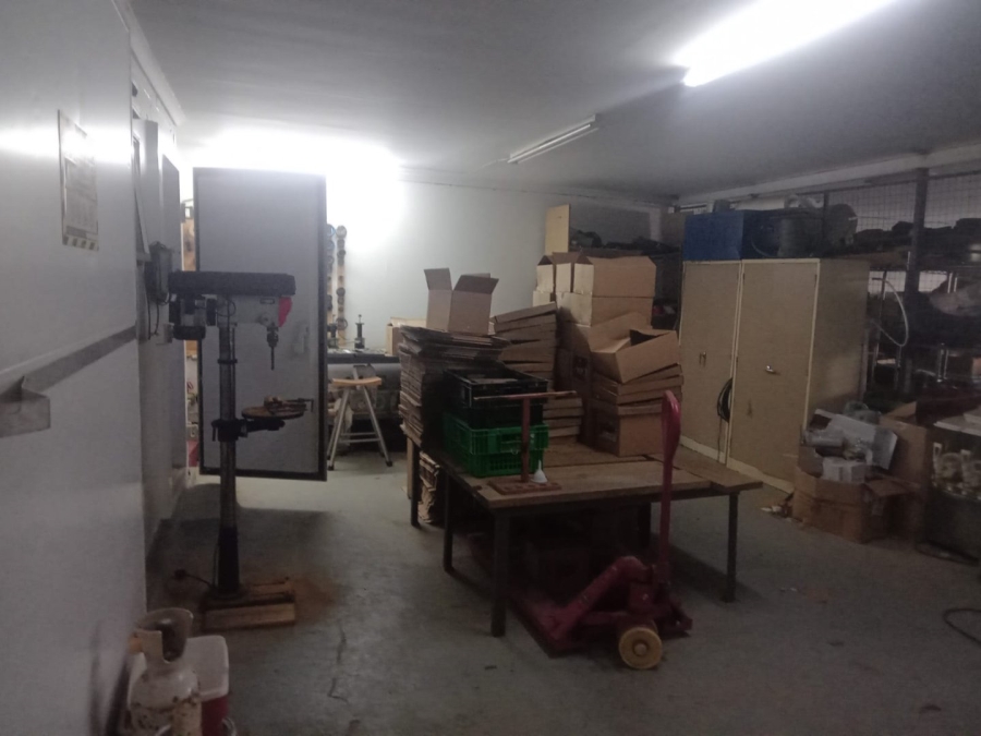 Commercial Property for Sale in Jeffreys Bay Central Eastern Cape